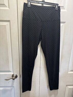 intro. Black Leggings with Small White Polka Hearts